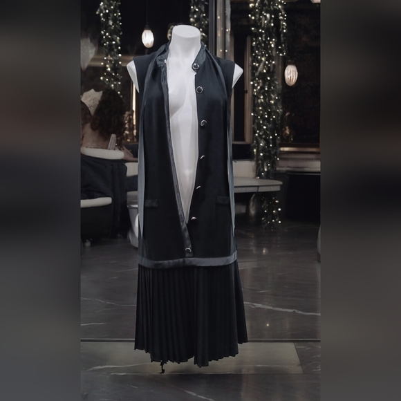 Iconic Fink Modell 1960s Black Satin Bow Tie Sleeveless Shift Dress Pleated Midi - Picture 4 of 12